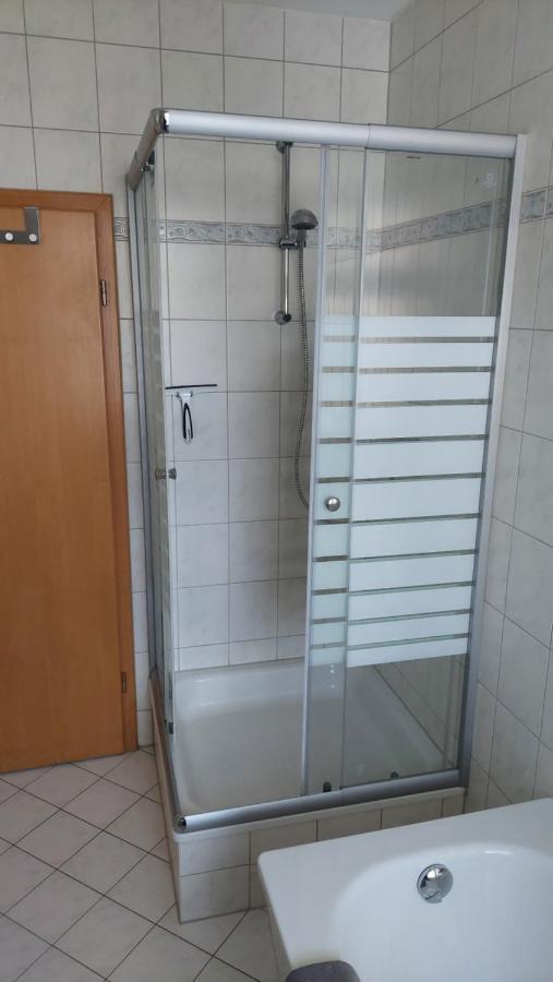 Neu! Ferienwohnung In แอร์ฟวร์ท ภายนอก รูปภาพ