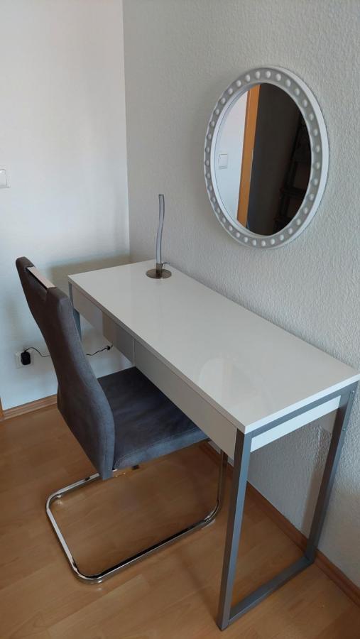 Neu! Ferienwohnung In แอร์ฟวร์ท ภายนอก รูปภาพ