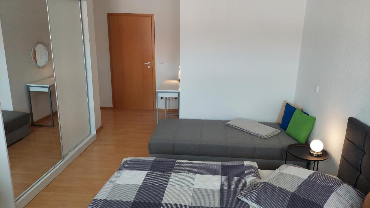 Neu! Ferienwohnung In แอร์ฟวร์ท ภายนอก รูปภาพ