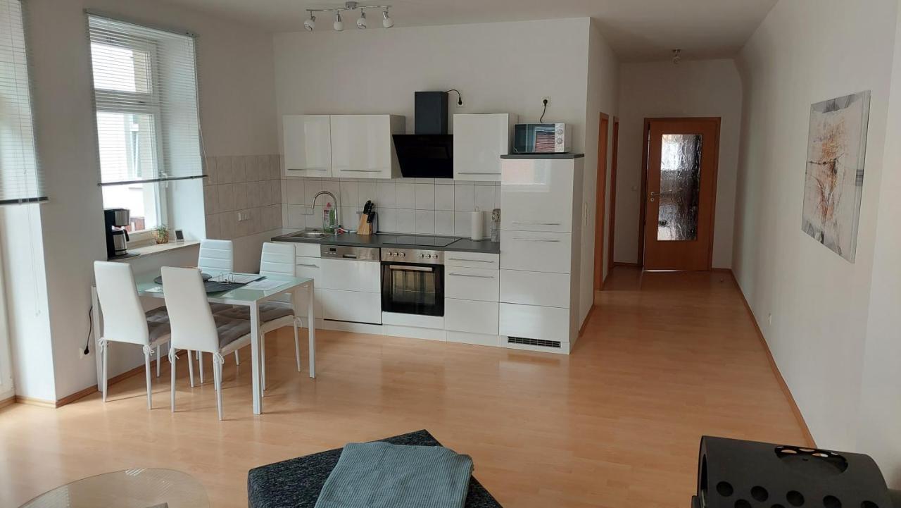 Neu! Ferienwohnung In แอร์ฟวร์ท ภายนอก รูปภาพ
