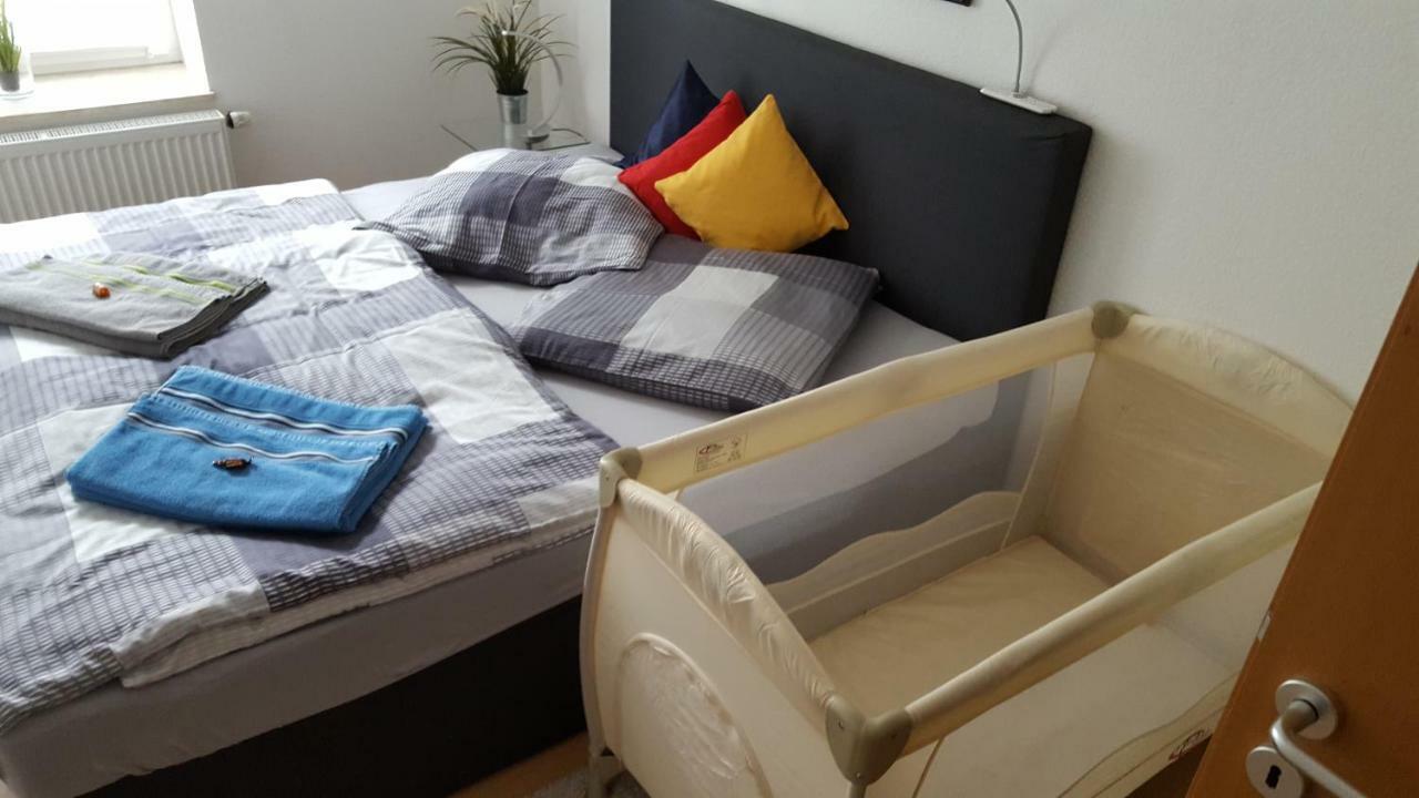Neu! Ferienwohnung In แอร์ฟวร์ท ภายนอก รูปภาพ
